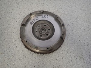 SUZUKI ALTO NISSAN PIXO 1.0i 09- KOŁO ZAMACHOWE