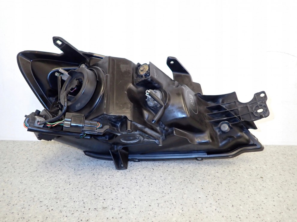 MITSUBISHI LANCER VII 04- LAMPA PRZEDNIA LEWA REFLEKTOR 9/9