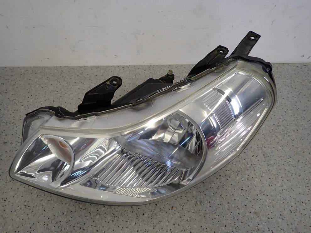 SUZUKI SX4 FIAT SEDICI 06-13 LAMPA PRZEDNIA LEWA REFLEKTOR 6/10