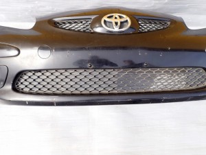 TOYOTA AYGO 06-12 ZDERZAK PRZEDNI 211 5/10 MINIATURA