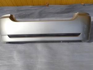 TOYOTA COROLLA E12 HB 04-07 ZDERZAK TYLNY 209 3/9 MINIATURA