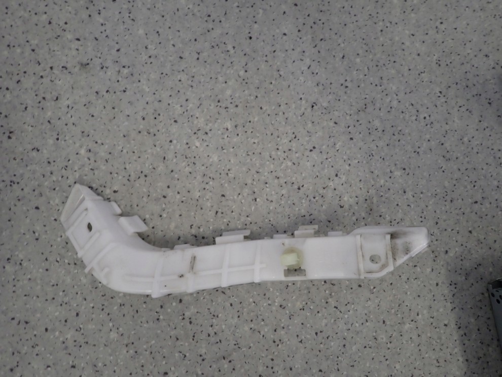 KIA SOUL I 09- ŚLIZG ZDERZAKA TYLNY LEWY 3/5