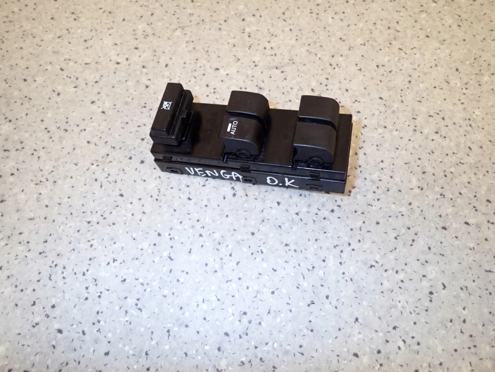 KIA VENGA 09- PANEL SZYB PRZEDNI LEWY 4 SZYBY 1/6