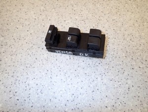 KIA VENGA 09- PANEL SZYB PRZEDNI LEWY 4 SZYBY