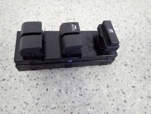 KIA VENGA 09- PANEL SZYB PRZEDNI LEWY 4 SZYBY 3/6 MINIATURA