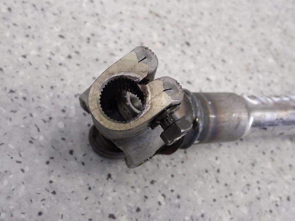 KIA CARENS III 06-11 KRZYŻAK KOLUMNY KIEROWNICZEJ 6/6