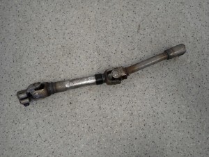 KIA CARENS III 06-11 KRZYŻAK KOLUMNY KIEROWNICZEJ 2/6 MINIATURA