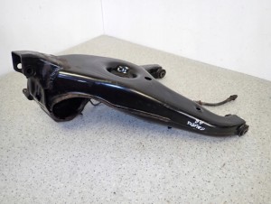 MITSUBISHI GRANDIS 2.0DID WAHACZ TYLNY PRAWY BEZ CZUJNIKA 8/10 MINIATURA