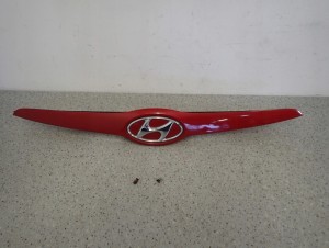 HYUNDAI IX20 HB 09- LISTWA BLENDA KLAPY BAGAŻNIKA HAT DO NAPRAWY