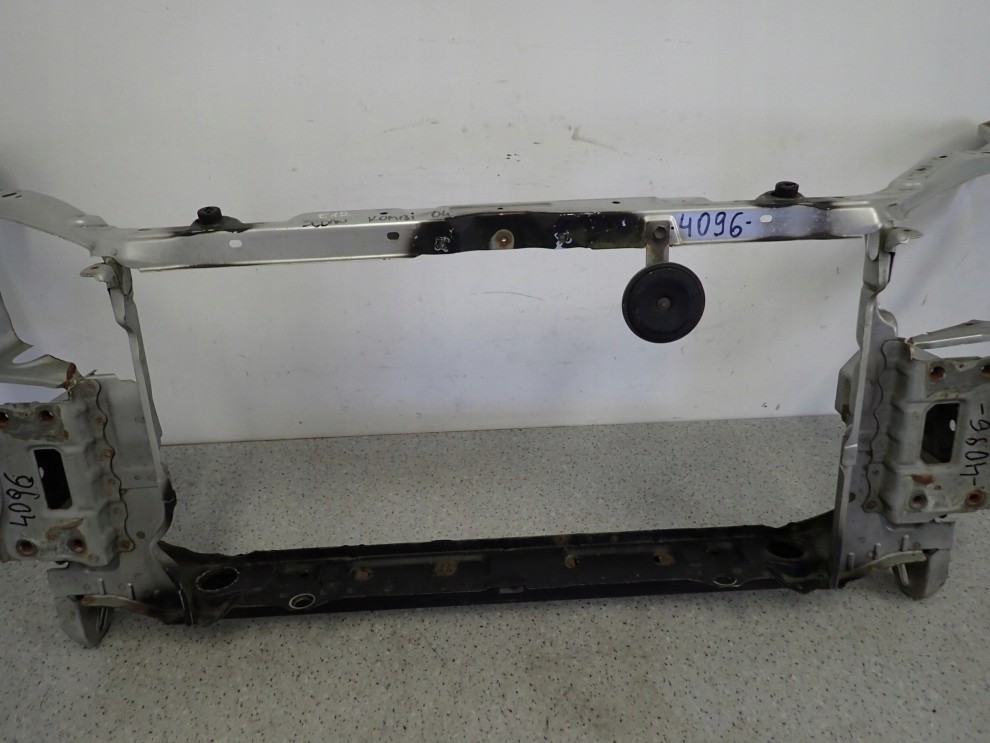 TOYOTA COROLLA E12 KOMBI SEDAN 02-07 PAS PRZEDNI WZMOCNIENIE CZOŁOWE 5/11