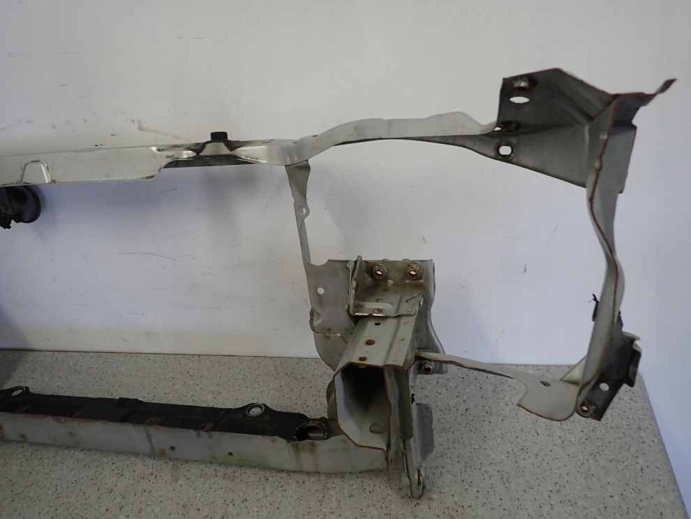 TOYOTA COROLLA E12 KOMBI SEDAN 02-07 PAS PRZEDNI WZMOCNIENIE CZOŁOWE 8/11