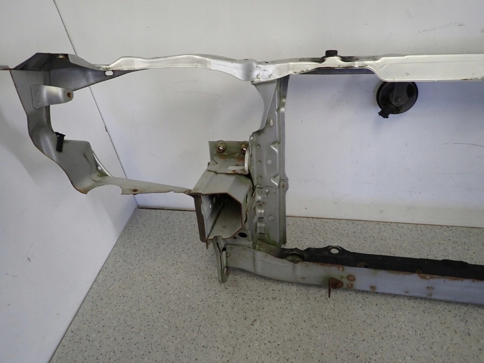TOYOTA COROLLA E12 KOMBI SEDAN 02-07 PAS PRZEDNI WZMOCNIENIE CZOŁOWE 9/11