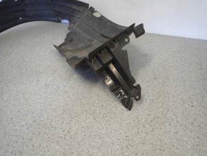 SUZUKI SWIFT 10- MK7 NADKOLE PRZEDNIE LEWE 4/5 MINIATURA