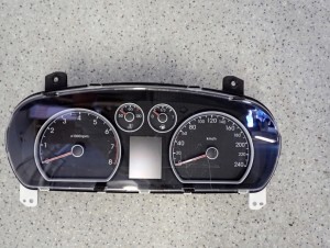 HYUNDAI i30 1.4i 06-11 LICZNIK ZEGARY EUROPA 1/6 MINIATURA