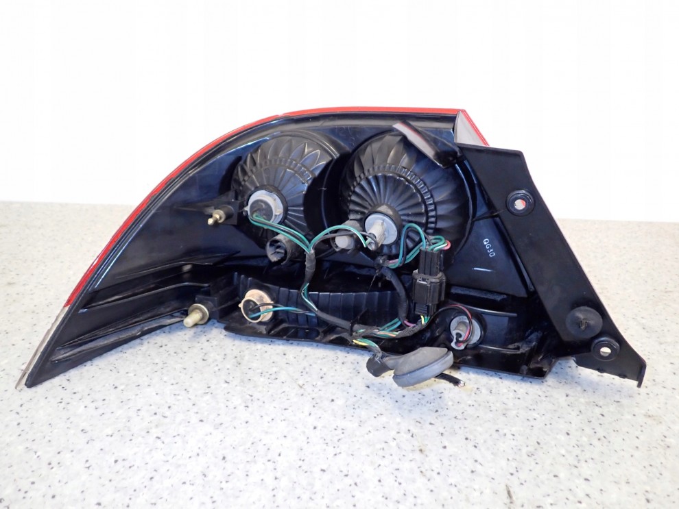 MITSUBISHI LANCER VII SEDAN 04- LAMPA TYLNA PRAWA 5/5