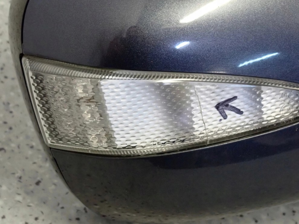 MITSUBISHI GRANDIS 03- LUSTERKO PRAWE 9 PIN A72A 5/10