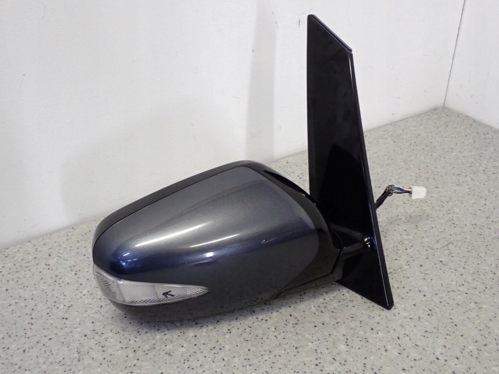 MITSUBISHI GRANDIS 03- LUSTERKO PRAWE 9 PIN A72A 8/10