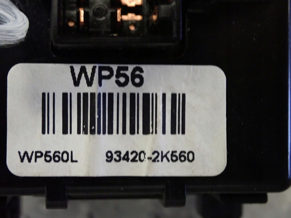 KIA VENGA 09- PRZEŁĄCZNIK WYCIERACZEK 6/6