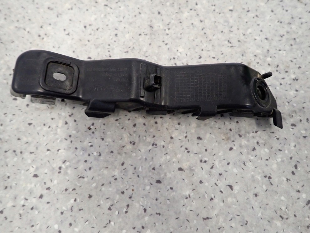 KIA VENGA 09-14 ŚLIZG ZDERZAKA PRZEDNI PRAWY 1/5