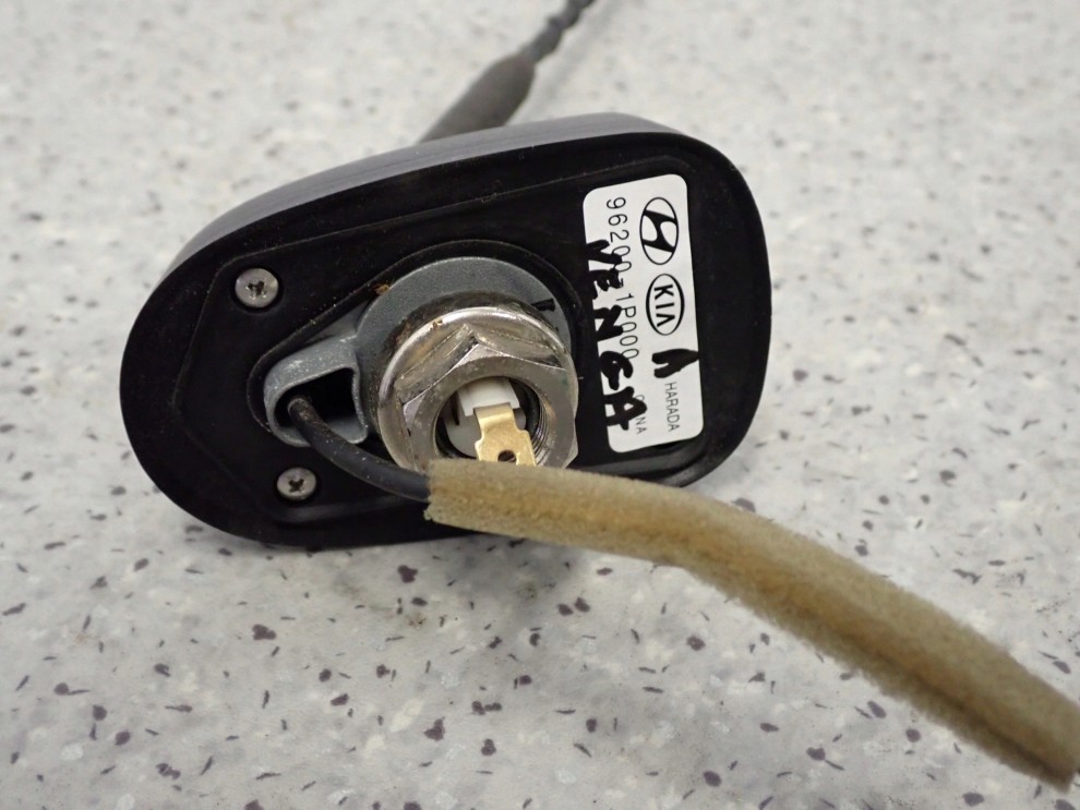 KIA VENGA 09-14 ANTENA BAT 7/7