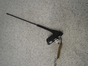 KIA VENGA 09-14 ANTENA BAT