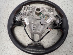 NISSAN NOTE E11 06-12 KIEROWNICA KOŁO KIEROWNICY MULTIFUNKCJA 5/8 MINIATURA