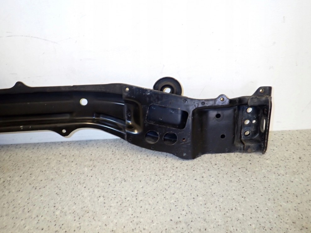 SUZUKI SWIFT IV MK7 10- BELKA DOLNA PASA PRZEDNIEGO 7/11