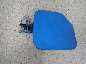 SUZUKI CELERIO 14-19 KLAPKA WLEWU PALIWA ZQE 2/3 MINIATURA
