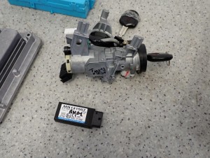 MITSUBISHI GRANDIS 2.0 DID 03-11 ZESTAW STARTOWY 4/7 MINIATURA