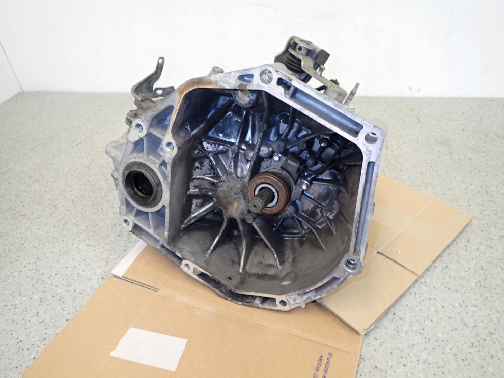 SUZUKI SWIFT IV MK7 10- 1.3 DDIS SKRZYNIA BIEGÓW MANUALNA 8/8
