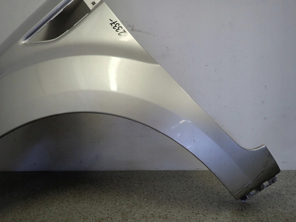 KIA SOUL I 09-13 BŁOTNIK PRZEDNI LEWY 3D 7/12