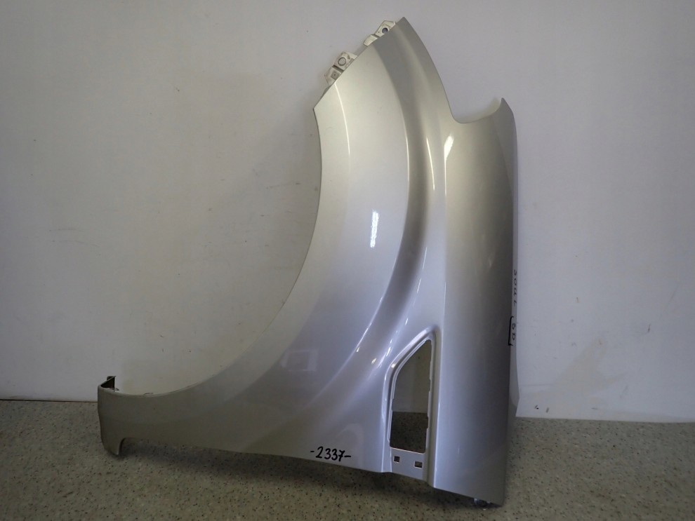 KIA SOUL I 09-13 BŁOTNIK PRZEDNI LEWY 3D 9/12