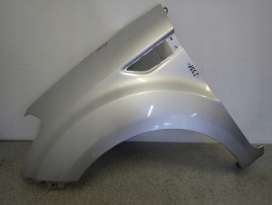 KIA SOUL I 09-13 BŁOTNIK PRZEDNI LEWY 3D