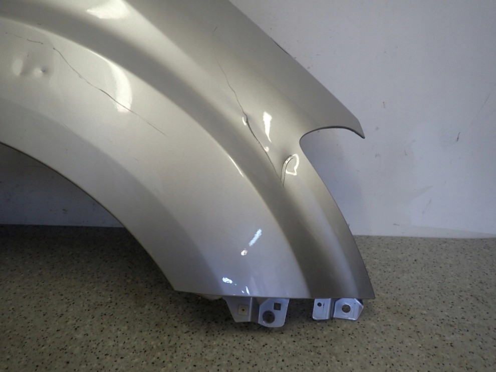 KIA SOUL I 09-13 BŁOTNIK PRZEDNI PRAWY 3D 7/16