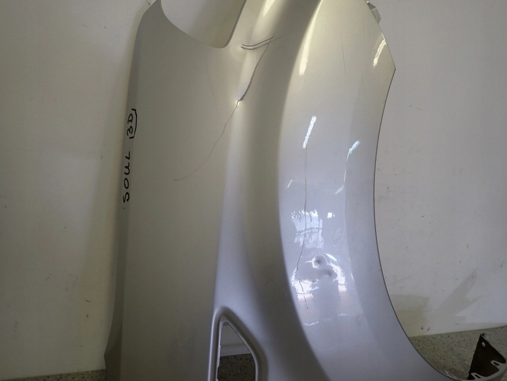 KIA SOUL I 09-13 BŁOTNIK PRZEDNI PRAWY 3D 12/16