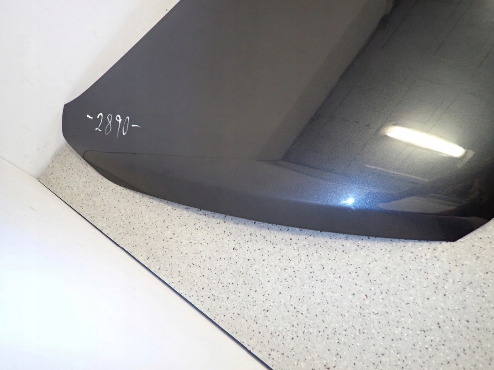 MITSUBISHI GRANDIS 04-11 MASKA POKRYWA SILNIKA A72 10/16