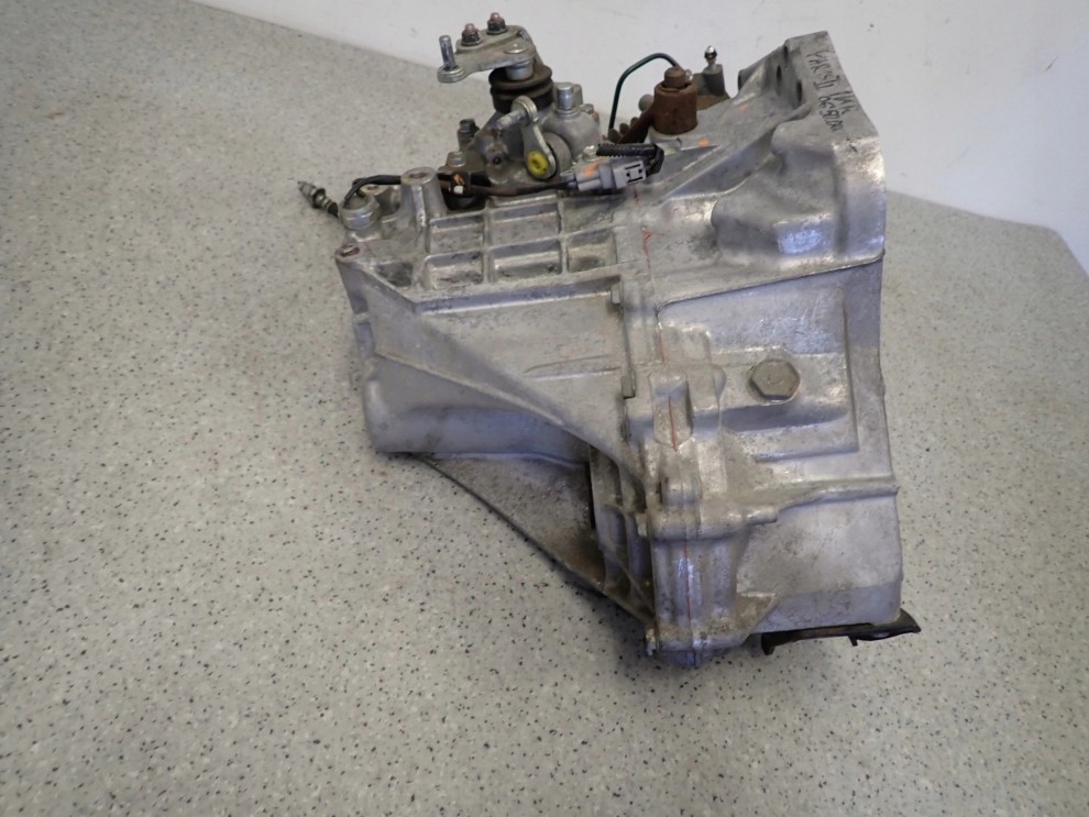 TOYOTA YARIS II 1.0 1KR 1.3 SKRZYNIA BIEGÓW MANUAL NISKI PRZEBIEG 50TYŚ 4/10
