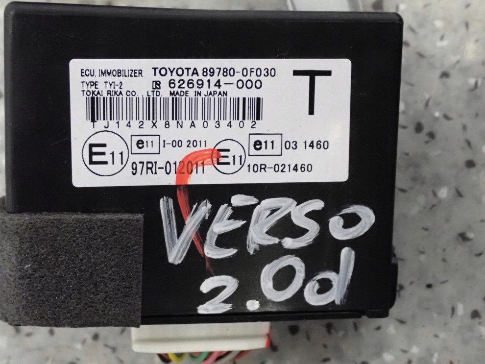 TOYOTA VERSO 2.0 D4D 09-13 ZESTAW STARTOWY STEROWNIK STACYJKA 6/8