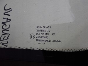 KIA VENGA 09- SZYBA KAROSERYJNA PRZEDNIA LEWA 4/10 MINIATURA
