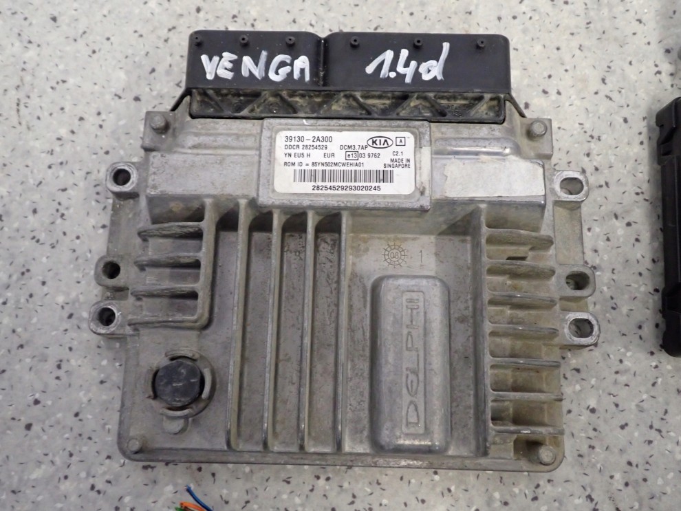 KIA VENGA 1.4 CRDI 09- ZESTAW STARTOWY STEROWNIK STACYJKA 6/9