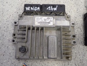 KIA VENGA 1.4 CRDI 09- ZESTAW STARTOWY STEROWNIK STACYJKA 6/9 MINIATURA