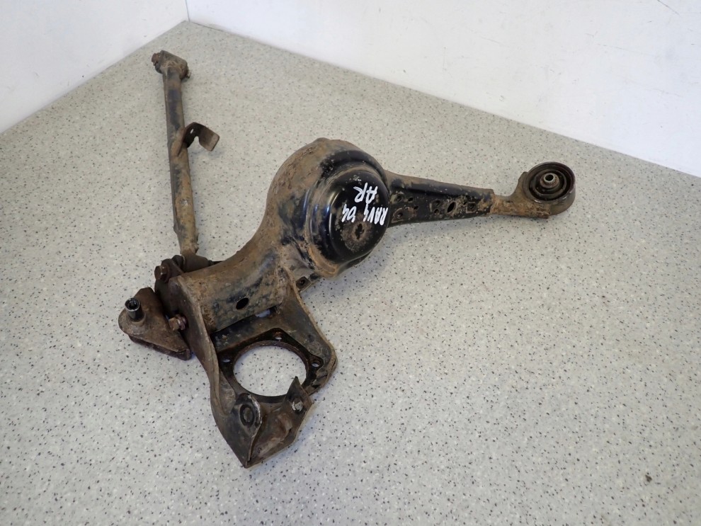 RAV4 RAV 4 99-05 D4D WAHACZ TYLNY LEWY WLECZONY 1/11