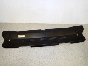 HYUNDAI IX20 HB 5d 09- PLASTIK OSŁONA PASA PRZEDNIEGO