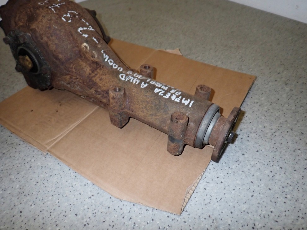 SUBARU IMPREZA EE20Z 2.0 DIESEL GŁÓWKA MOSTU TYLNEGO DYFER 2/8