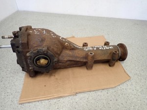 SUBARU IMPREZA EE20Z 2.0 DIESEL GŁÓWKA MOSTU TYLNEGO DYFER 7/8 MINIATURA