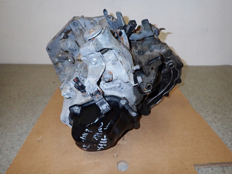 SUZUKI SWIFT MK7 10- 1.2i SKRZYNIA BIEGÓW MANUALNA 4/8