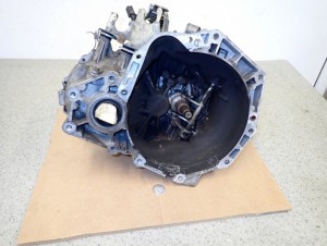 SUZUKI SWIFT MK7 10- 1.2i SKRZYNIA BIEGÓW MANUALNA