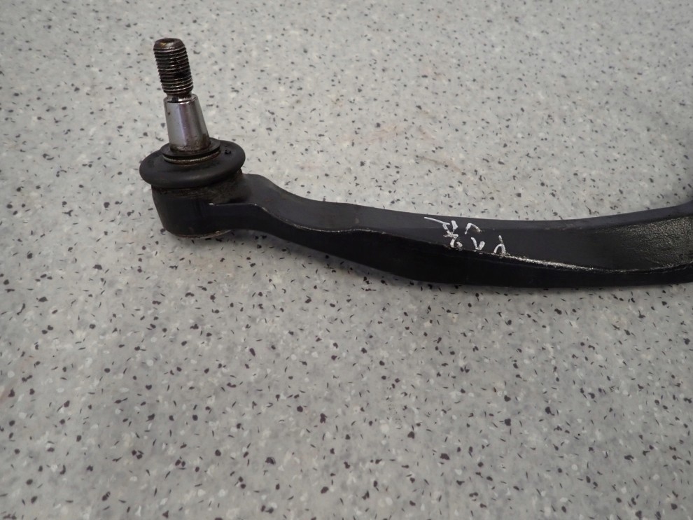 PRIMERA P12 02-07 WAHACZ GÓRNY PRZEDNI PRAWY 2/6