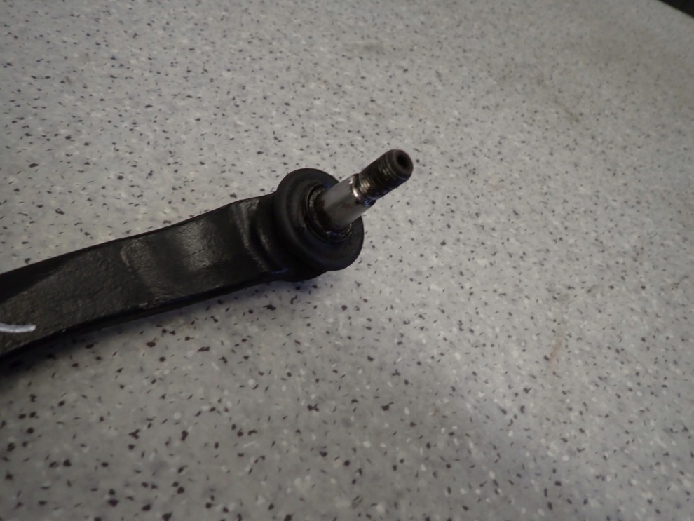 PRIMERA P12 02-07 WAHACZ GÓRNY PRZEDNI PRAWY 6/6