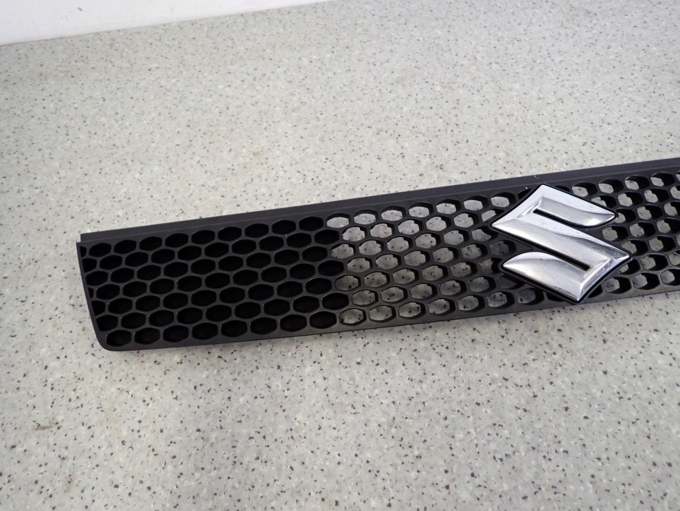 SUZUKI SWIFT 05-07 ATRAPA WLOTU POWIETRZA GRILL 2/9
